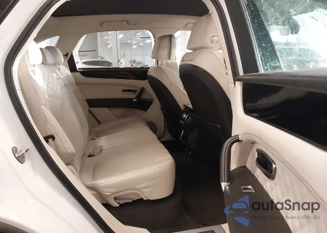 2020 Bentley Bentayga V8 from USA, damaged, VIN SJAAM2ZV1LC029787